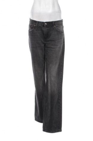 Дамски дънки Pull&Bear, Размер L, Цвят Черен, Цена 29,00 лв.