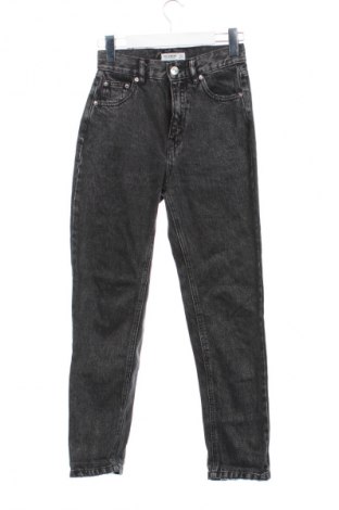 Dámske džínsy  Pull&Bear, Veľkosť XS, Farba Sivá, Cena  11,95 €