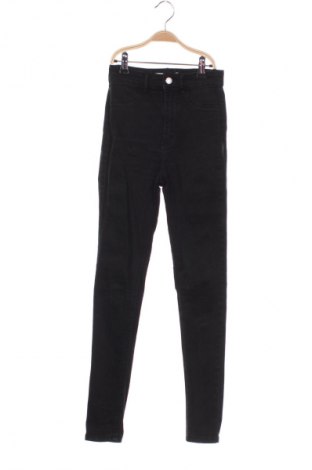 Dámské džíny  Pull&Bear, Velikost XXS, Barva Černá, Cena  432,00 Kč