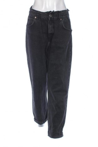 Női farmernadrág Pull&Bear, Méret L, Szín Szürke, Ár 5 799 Ft