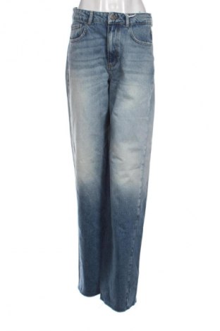 Дамски дънки Reserved, Размер M, Цвят Син, Цена 46,00 лв.