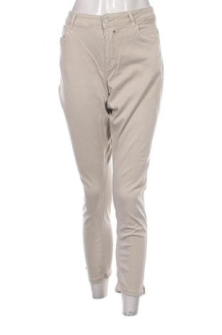Дамски дънки S.Oliver, Размер XXL, Цвят Бежов, Цена 41,00 лв.