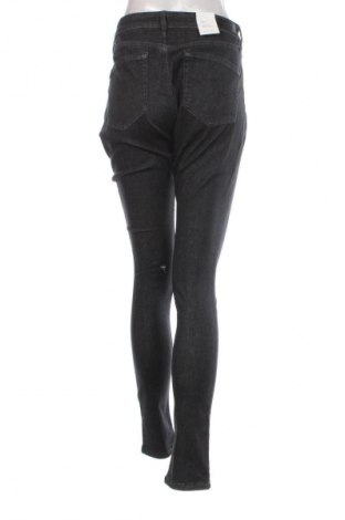 Дамски дънки S.Oliver, Размер L, Цвят Черен, Цена 93,99 лв.