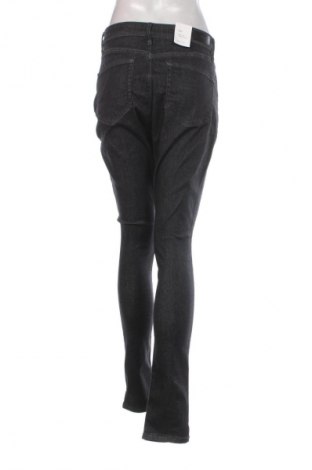 Дамски дънки S.Oliver, Размер L, Цвят Черен, Цена 93,99 лв.