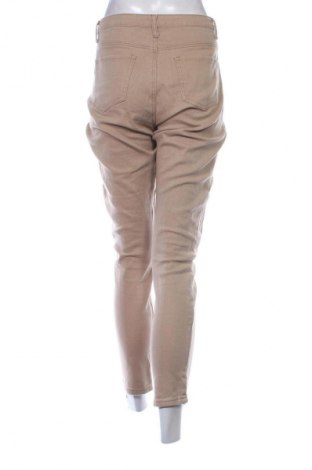 Дамски дънки SHEIN, Размер XL, Цвят Бежов, Цена 29,33 лв.