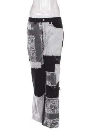 Дамски дънки SHEIN, Размер M, Цвят Многоцветен, Цена 29,33 лв.