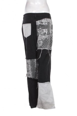 Дамски дънки SHEIN, Размер M, Цвят Многоцветен, Цена 29,33 лв.