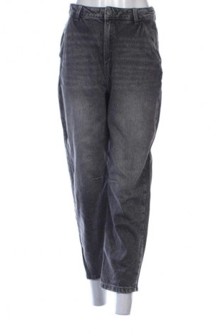 Blugi de femei Sinsay, Mărime S, Culoare Negru, Preț 76,32 Lei