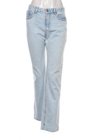 Дамски дънки Stradivarius, Размер M, Цвят Син, Цена 28,88 лв.