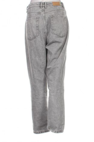 Dámské džíny  Stradivarius, Velikost XL, Barva Šedá, Cena  632,00 Kč