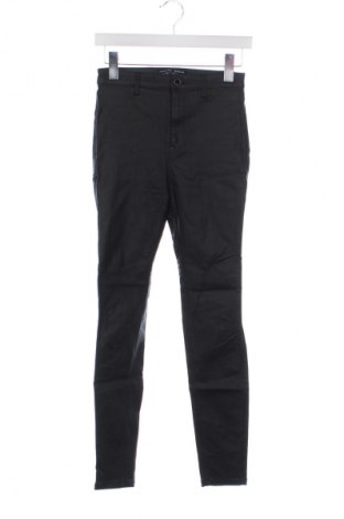 Dámske džínsy  Stradivarius, Veľkosť S, Farba Čierna, Cena  14,77 €