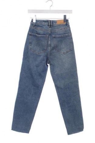 Γυναικείο Τζίν Stradivarius, Μέγεθος XS, Χρώμα Μπλέ, Τιμή 14,83 €