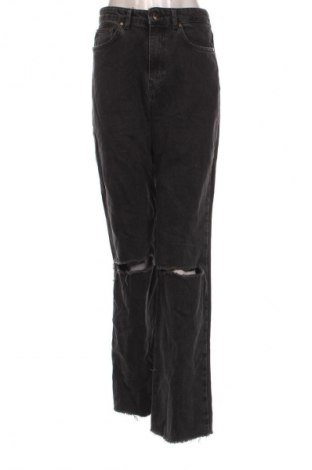 Női farmernadrág Stradivarius, Méret M, Szín Fekete, Ár 6 209 Ft