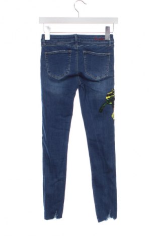 Дамски дънки Tally Weijl, Размер XS, Цвят Многоцветен, Цена 29,15 лв.