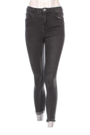 Damen Jeans Terranova, Größe M, Farbe Grau, Preis € 14,83