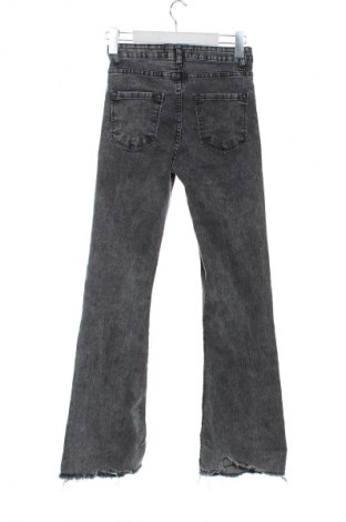 Дамски дънки Unbranded, Размер S, Цвят Сив, Цена 27,99 лв.