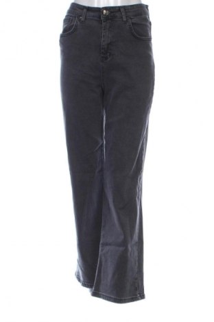 Damskie jeansy Unbranded, Rozmiar M, Kolor Czarny, Cena 66,67 zł