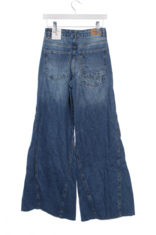 Damskie jeansy Unbranded, Rozmiar XS, Kolor Niebieski, Cena 105,75 zł