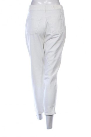 Γυναικείο Τζίν Unbranded, Μέγεθος M, Χρώμα Λευκό, Τιμή 14,91 €