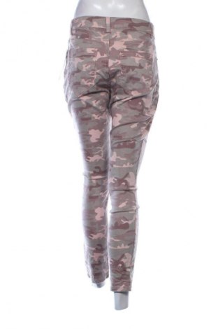 Női farmernadrág Unbranded, Méret M, Szín Sokszínű, Ár 9 222 Ft