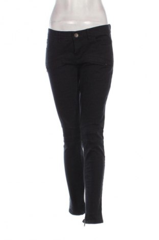 Blugi de femei United Colors Of Benetton, Mărime M, Culoare Negru, Preț 87,99 Lei