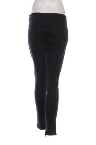 Blugi de femei United Colors Of Benetton, Mărime M, Culoare Negru, Preț 87,99 Lei