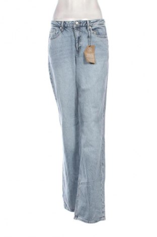 Дамски дънки Vero Moda, Размер L, Цвят Син, Цена 77,99 лв.