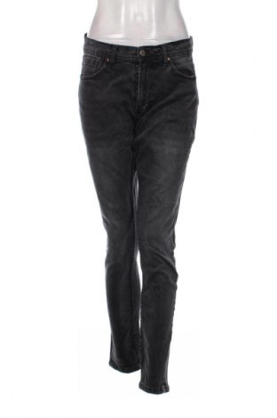 Damen Jeans Zara, Größe L, Farbe Schwarz, Preis 20,99 €