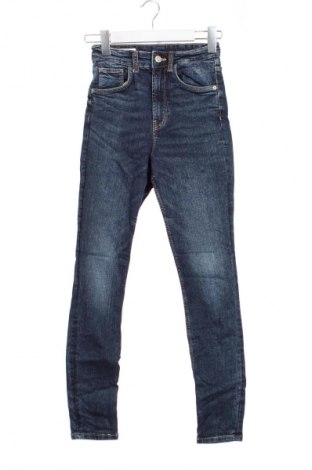 Blugi de femei Zara, Mărime XS, Culoare Albastru, Preț 95,99 Lei