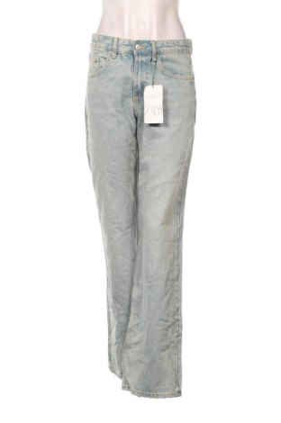 Blugi de femei Zara, Mărime M, Culoare Albastru, Preț 93,99 Lei