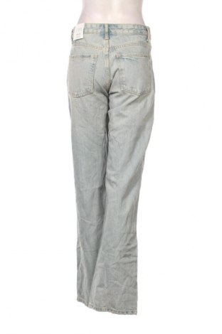 Blugi de femei Zara, Mărime M, Culoare Albastru, Preț 93,99 Lei