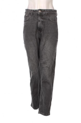 Damen Jeans Zara, Größe M, Farbe Grau, Preis 17,99 €