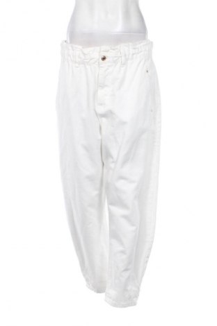 Γυναικείο Τζίν Zara, Μέγεθος XL, Χρώμα Λευκό, Τιμή 13,81 €