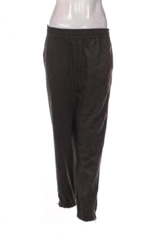 Damen Cordhose Esprit, Größe M, Farbe Grün, Preis 17,99 €