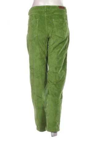 Дамски джинси United Colors Of Benetton, Размер M, Цвят Зелен, Цена 26,99 лв.