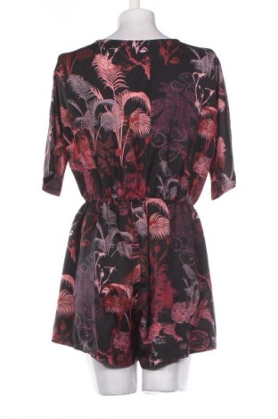 Női rövid overál Pretty Little Thing, Méret M, Szín Sokszínű, Ár 7 800 Ft