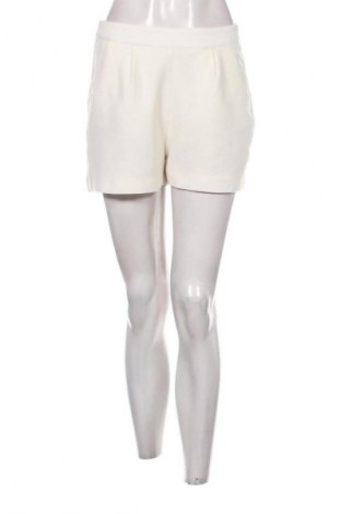 Damen Shorts Amisu, Größe M, Farbe Ecru, Preis € 9,72