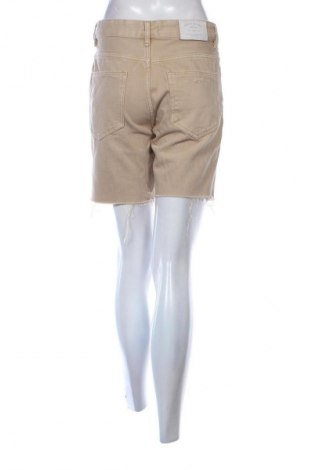 Damen Shorts Bershka, Größe M, Farbe Beige, Preis 9,72 €