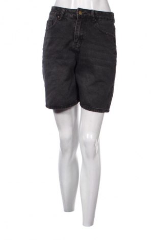 Дамски къс панталон DAZY, Размер M, Цвят Черен, Цена 19,04 лв.