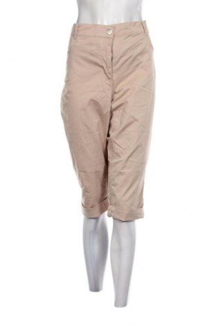 Дамски къс панталон EMILIA PARKER, Размер 4XL, Цвят Бежов, Цена 21,99 лв.
