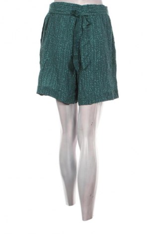 Pantaloni scurți de femei Editor's Cut, Mărime M, Culoare Multicolor, Preț 98,99 Lei