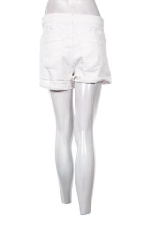 Pantaloni scurți de femei Fb Sister, Mărime XL, Culoare Alb, Preț 50,00 Lei