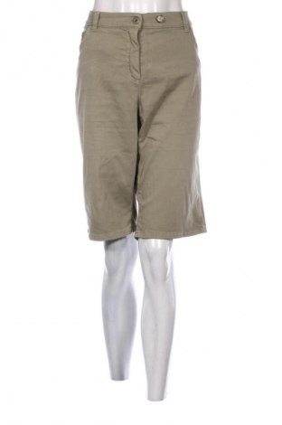 Дамски къс панталон Gerry Weber, Размер 4XL, Цвят Зелен, Цена 48,88 лв.