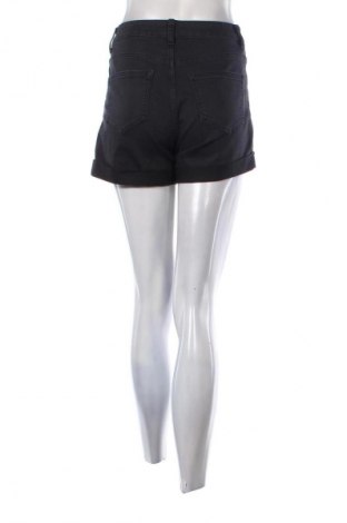 Dámske kraťasy  H&M, Veľkosť M, Farba Čierna, Cena  9,72 €