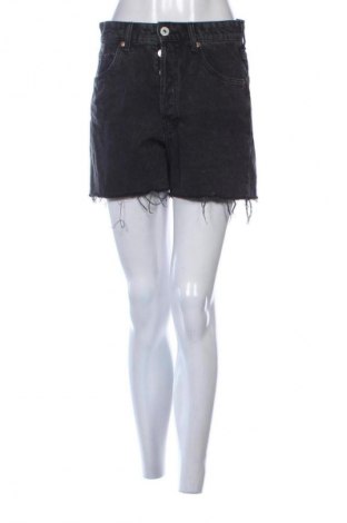 Дамски къс панталон H&M, Размер S, Цвят Черен, Цена 19,14 лв.