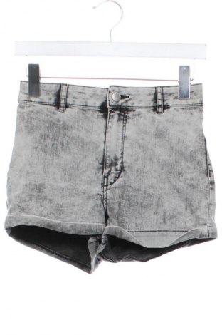 Damskie szorty H&M Divided, Rozmiar XS, Kolor Czarny, Cena 43,68 zł