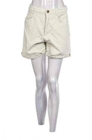 Damen Shorts Nasty Gal, Größe M, Farbe Ecru, Preis € 17,39