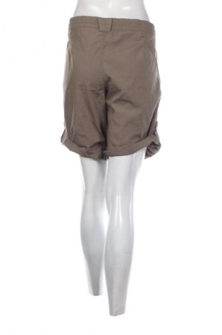 Női rövidnadrág Nike, Méret L, Szín Barna, Ár 13 569 Ft
