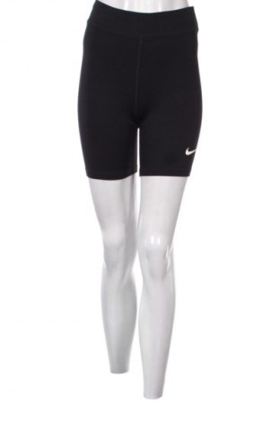 Női rövidnadrág Nike, Méret S, Szín Fekete, Ár 6 794 Ft
