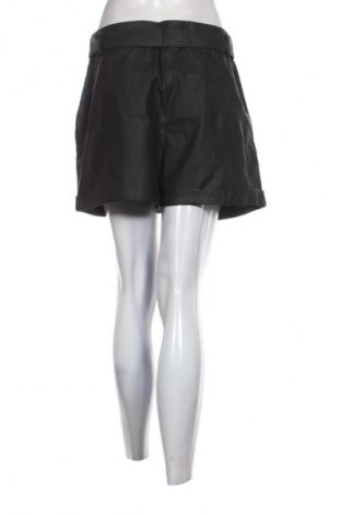 Női rövidnadrág ONLY, Méret L, Szín Fekete, Ár 9 384 Ft